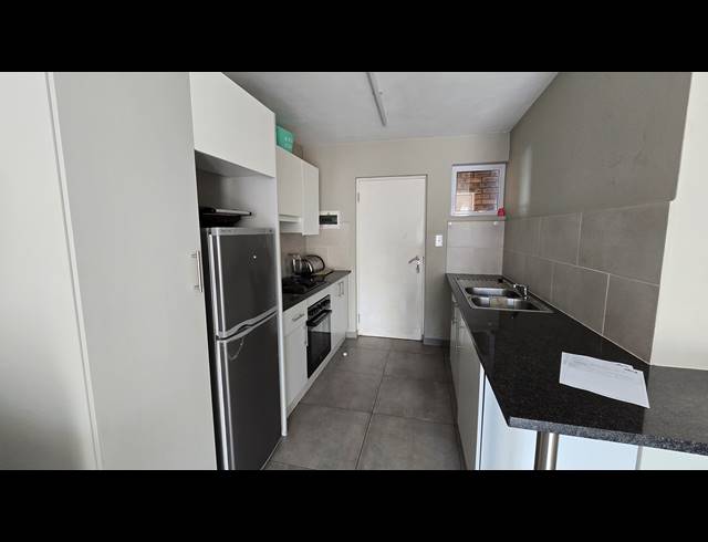 2 BEDROOM SECTIONAL TITLE FOR SALE IN NORTON SMALL FARMS
